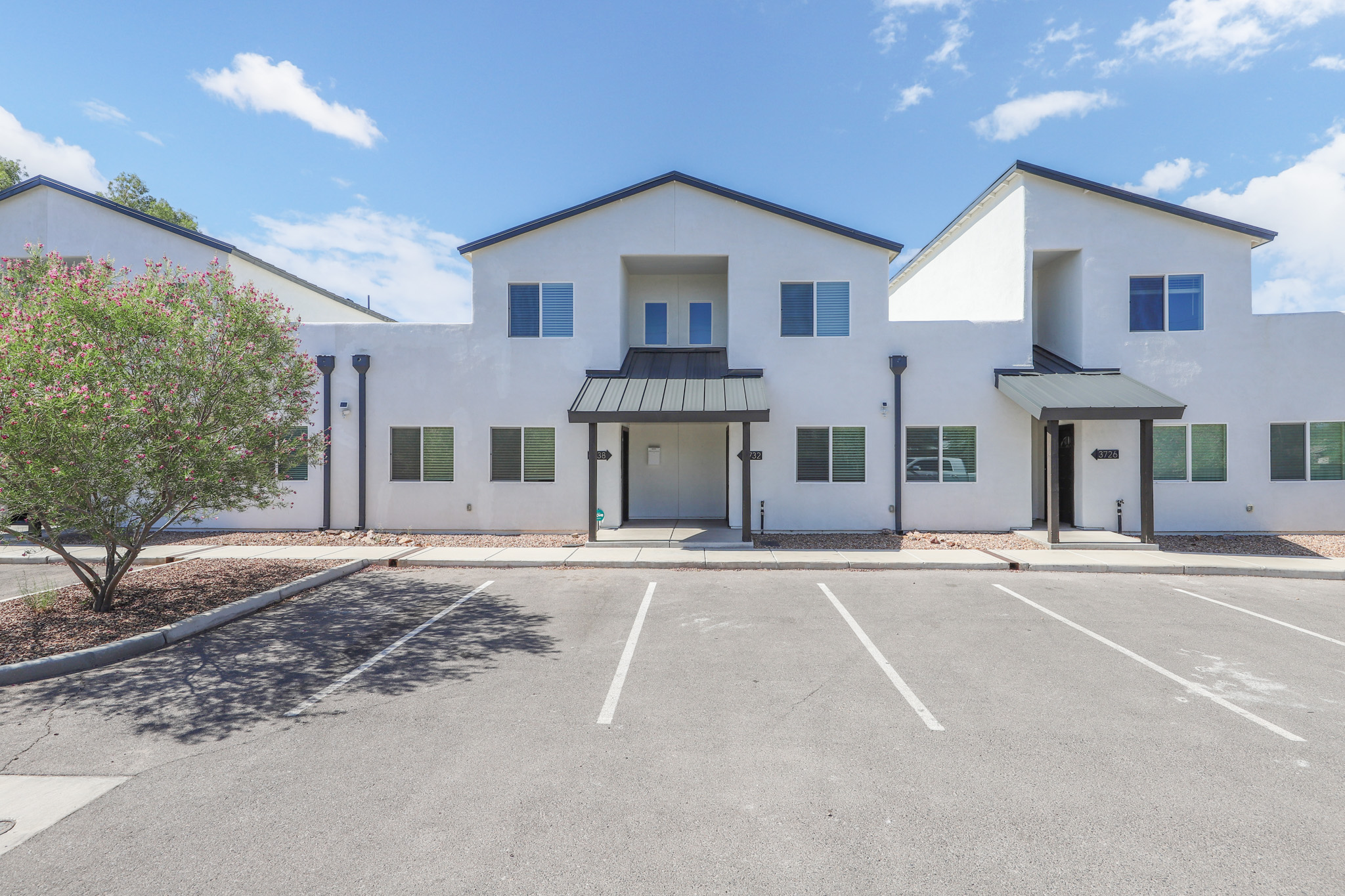 3732 East Mercedes Court